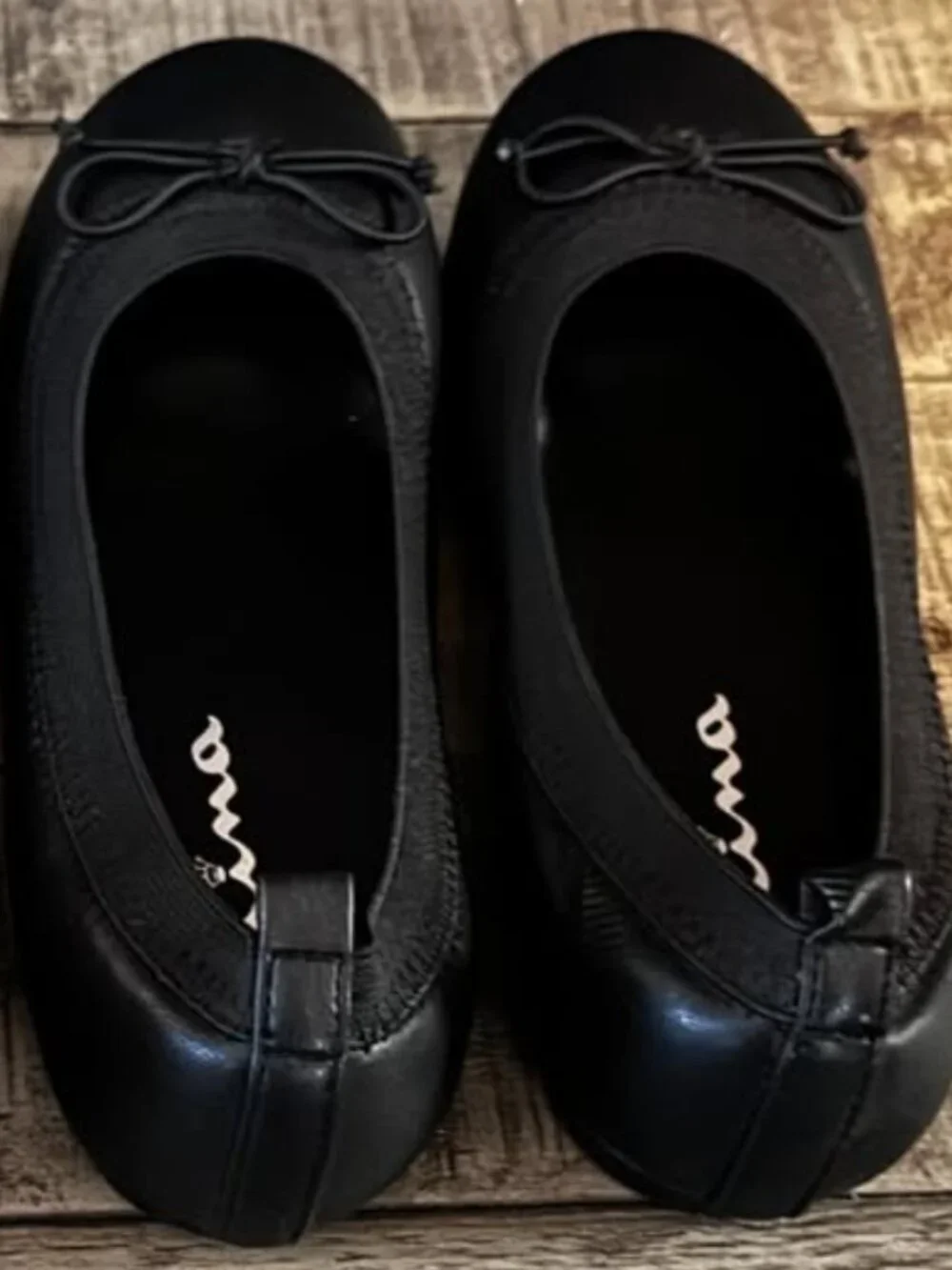 Nina Girls' Black Ballet Flats w/Bow, Size: Kids,Girls 1 1/2, New, No Tags - Picture 2 of 4